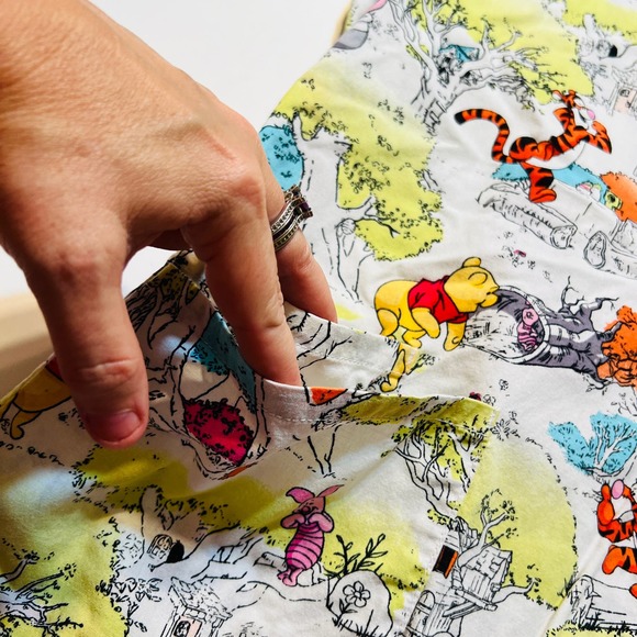 Disney Winnie the Pooh friends white background Med Scrub top - Picture 6 of 15